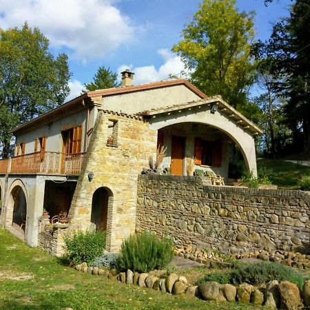 Casale La Pineta Apartman Mombaroccio Kültér fotó